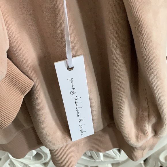 Blush Balloon Sleeve Sweatshirt - Picture 6 of 9